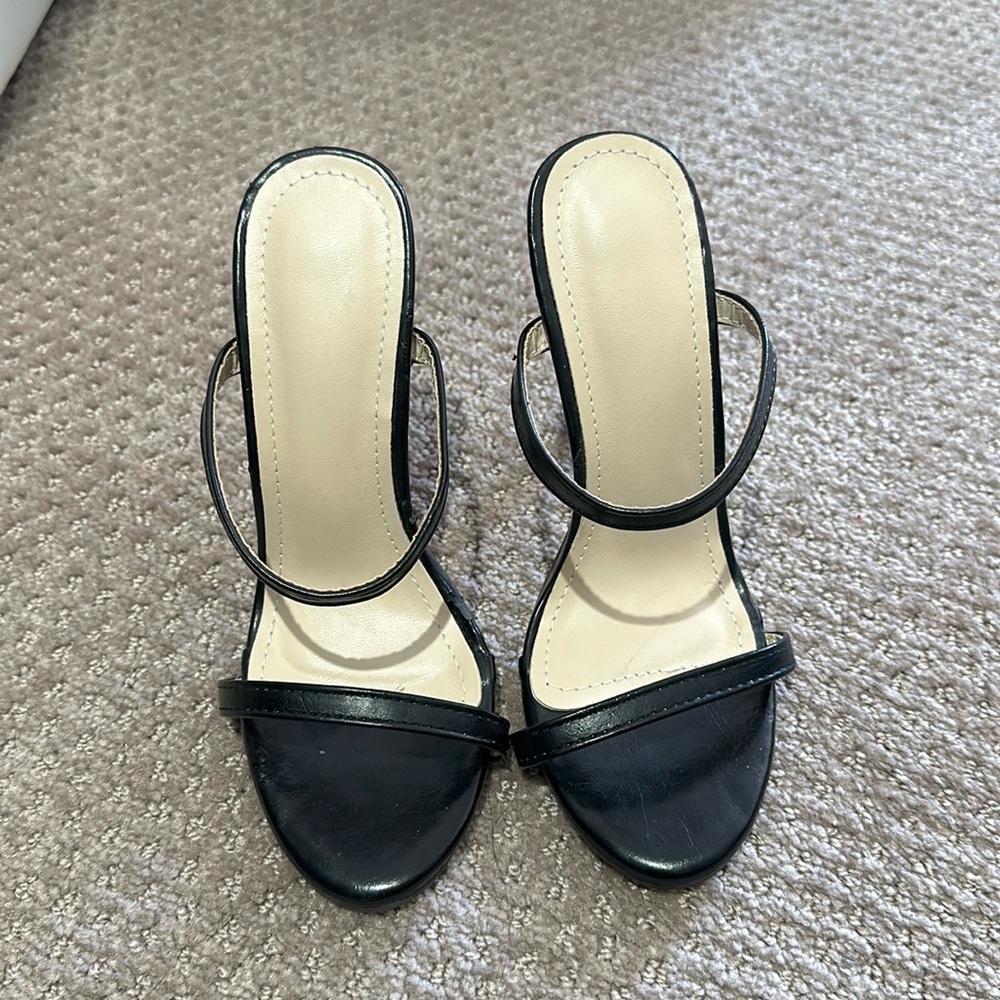 GOOD LEATHER HEELS SIZE 35 high 15cm NEW